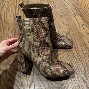 Circus by Sam Edelman Boots